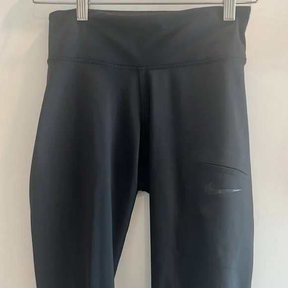 Like New Nike High-Waisted Black Tights - Picture 2 of 5